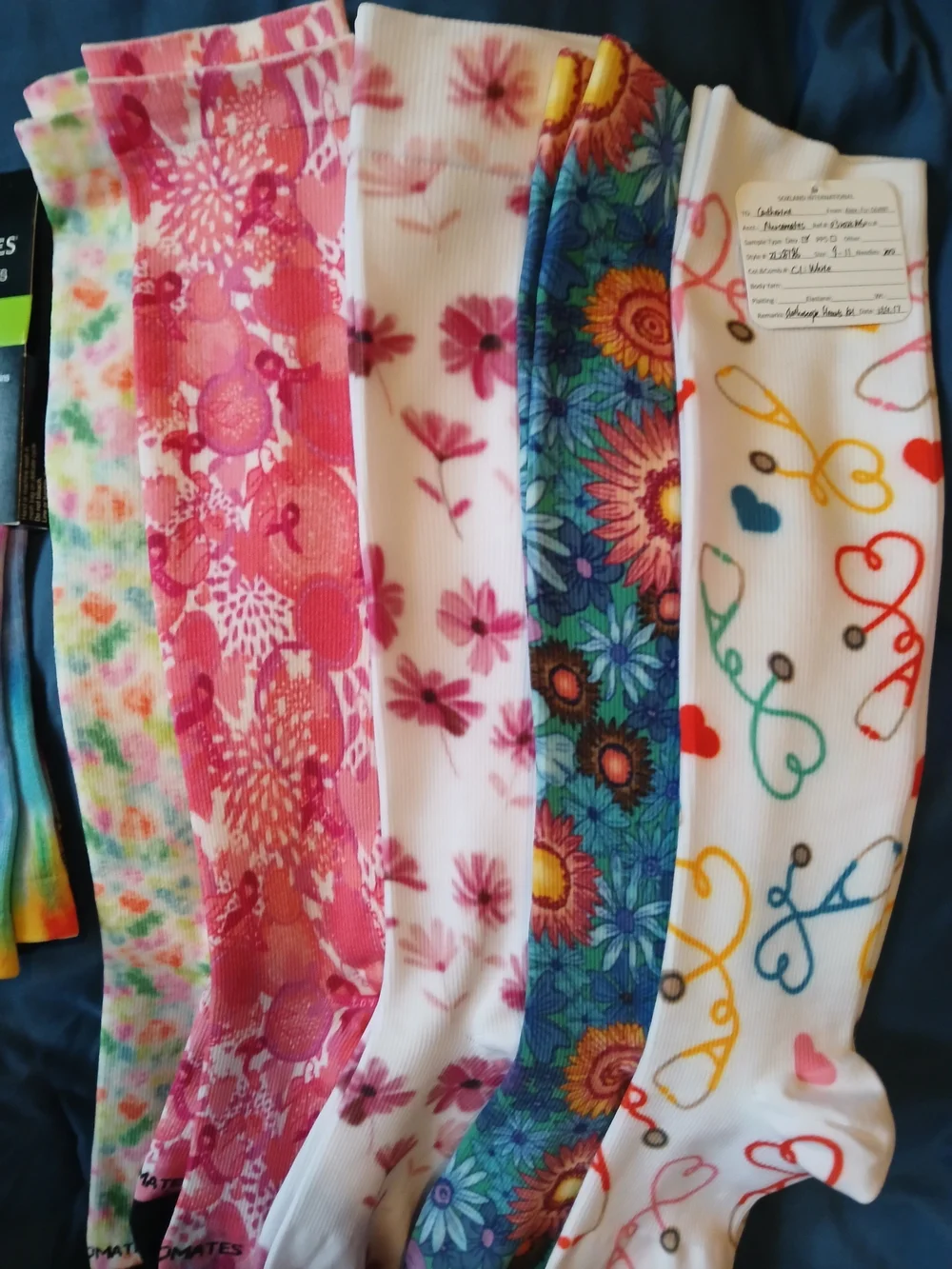 Nurse Mates Multicolor Tie-Dye & Floral Compression Socks Blue Pink Yellow BNWOT